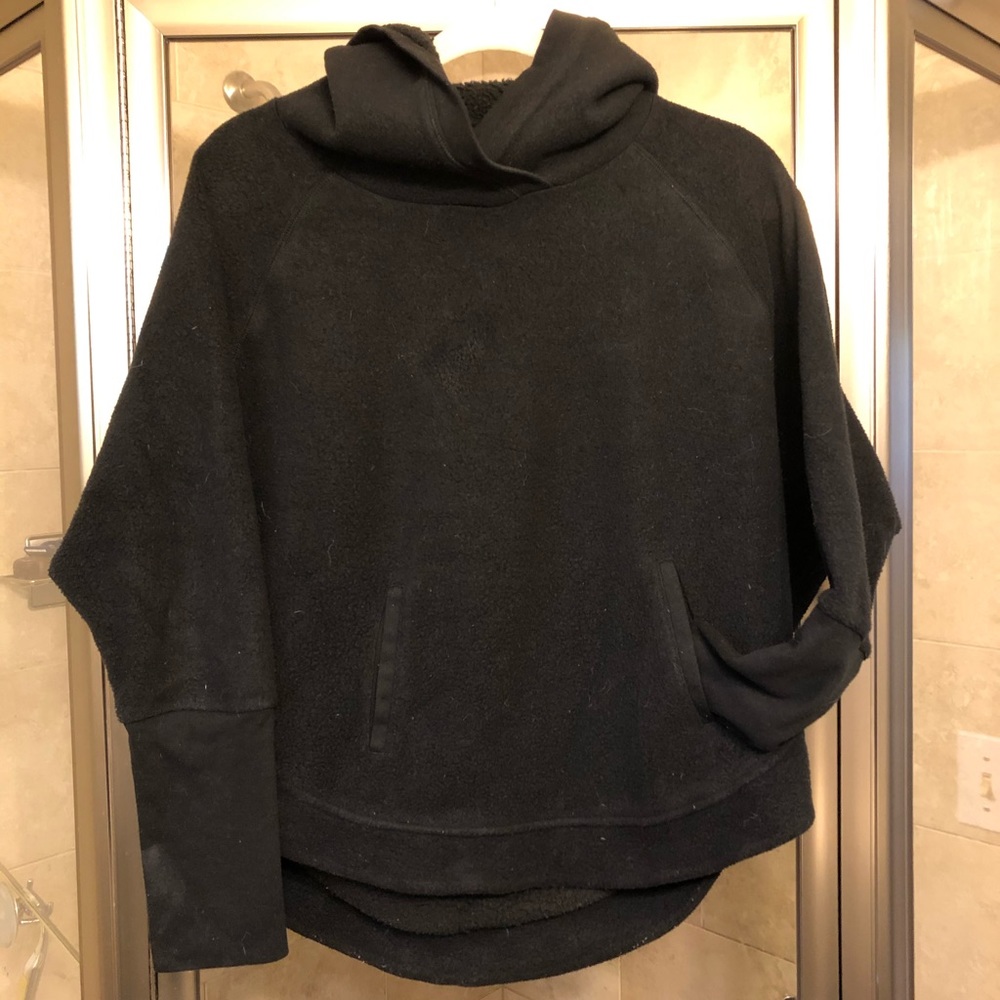 Alo yoga fleece hoodie